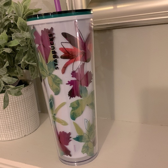 NWT Starbucks Spring 2022 Floral Venti Tumbler 24oz AUTHENTIC/LIMITED‎ ED - Picture 1 of 7